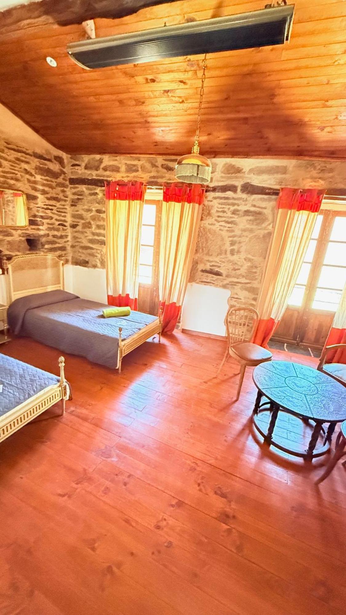 Pension Y Albergue Matias Locanda Sarria Εξωτερικό φωτογραφία