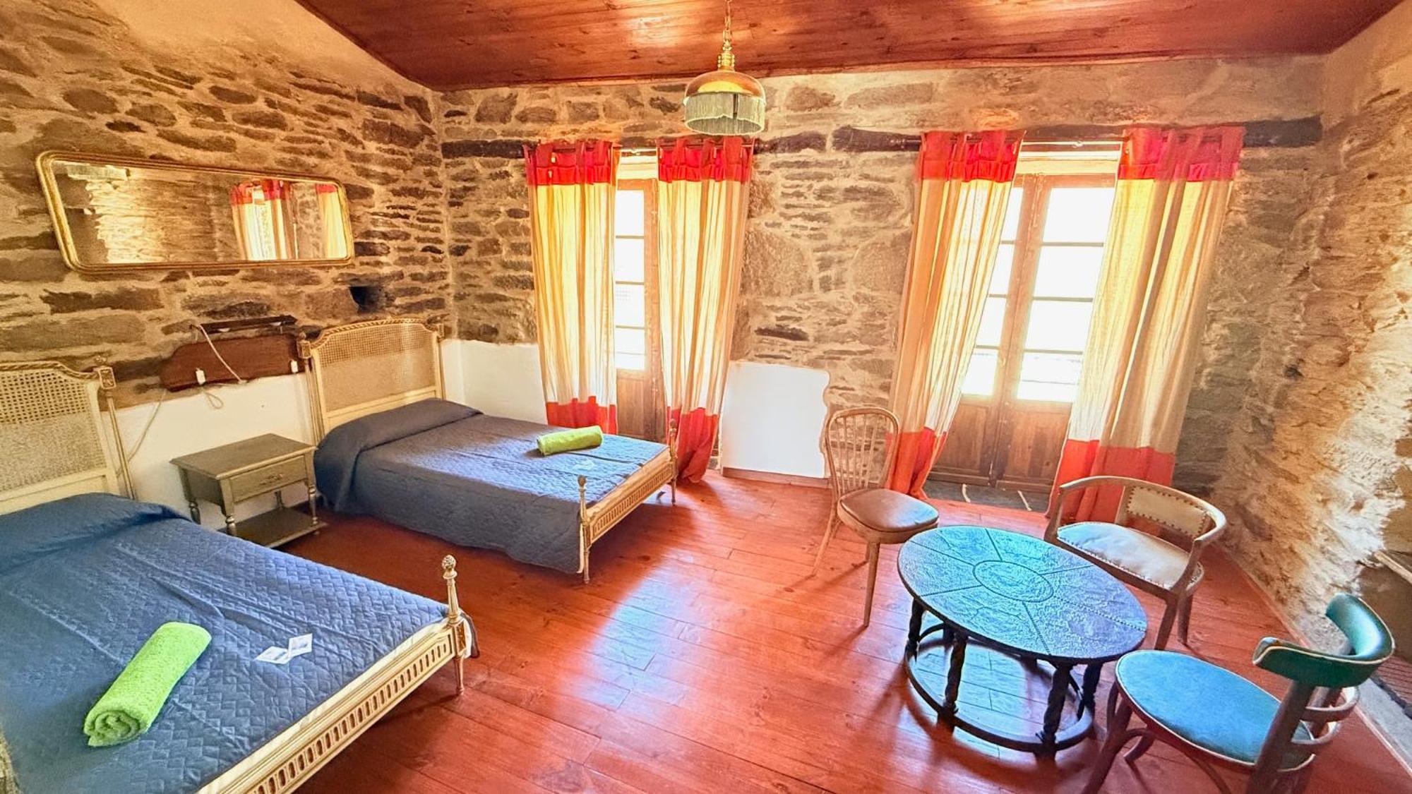 Pension Y Albergue Matias Locanda Sarria Εξωτερικό φωτογραφία